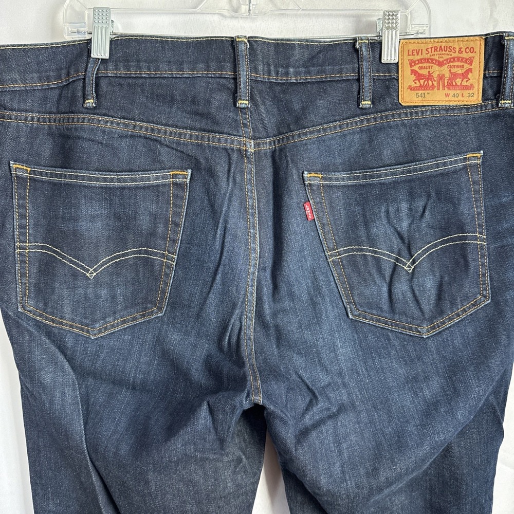 LEVI'S 541 ATHLETIC TAPER STRETCH MEN'S JEANS 40X32 - Picture 4 of 10